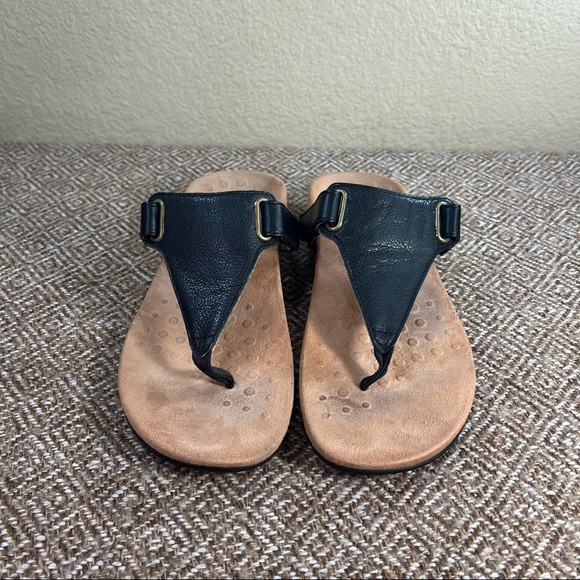 Vionic Wanda Women’s Sz 7.5 Black Leather T-Strap Thong Flip Flop Sandals Casual - Picture 5 of 9